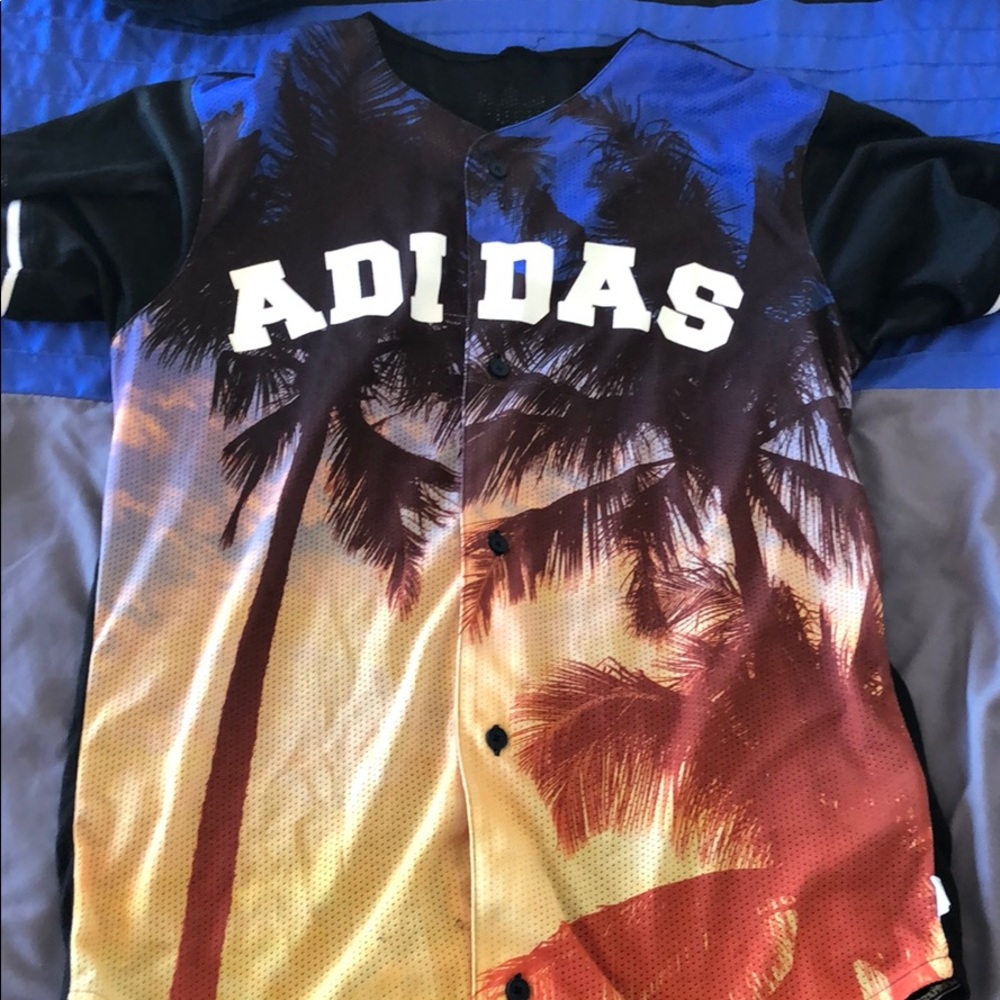 Adidas shirt